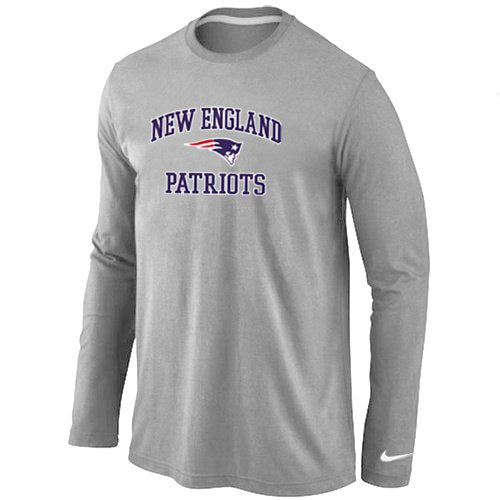 Nike New England Patriots Heart Grey Long Sleeve T-Shirt inbean